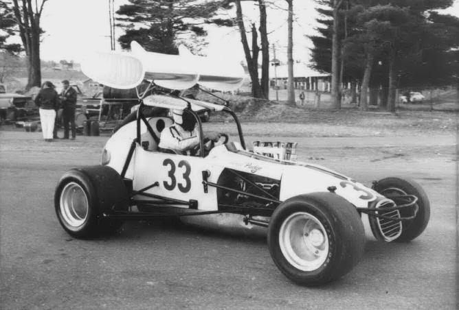 Picture File thom012.jpg