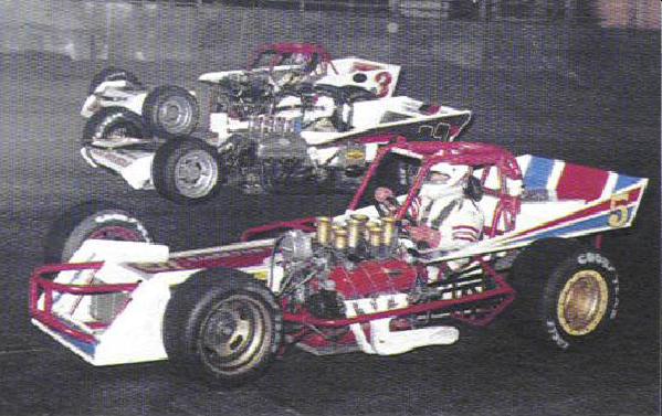 Picture File asa-5-99-3_supers.jpg