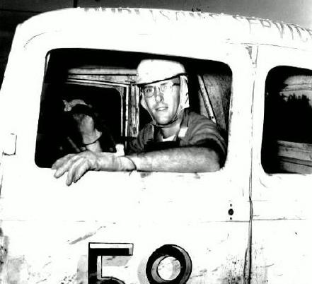 Picture File Mort57-2-s.jpg